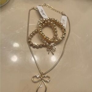 Lilly Pulitzer Gold Necklace with Pearl Accents